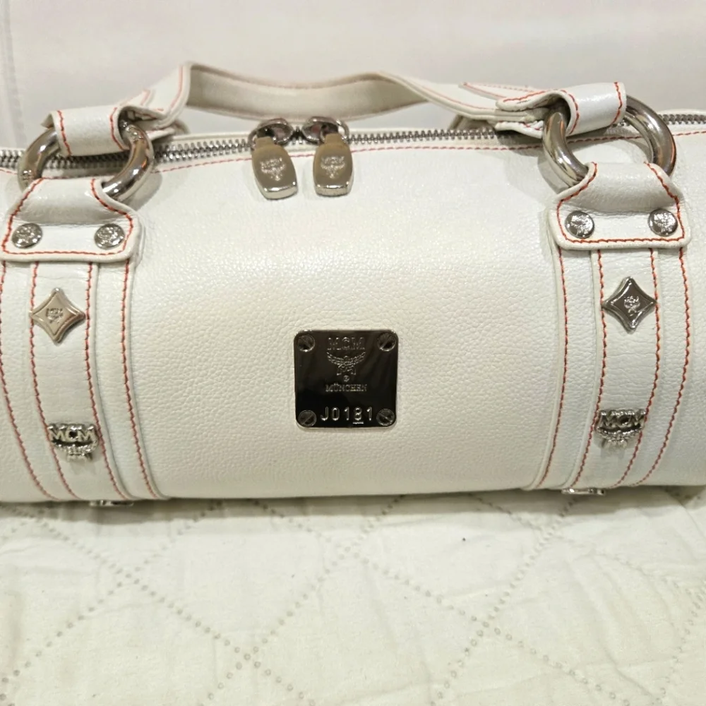 MCM White Leather Women's Barrel Shaped Bag - Picture 1 of 16